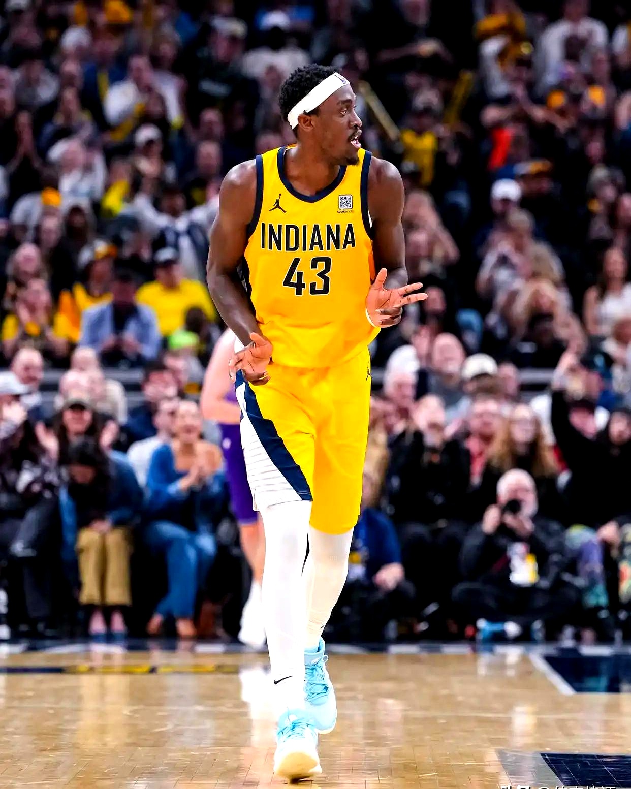 爱游戏APP-尼克斯完胜山西队，西亚卡姆带队取胜